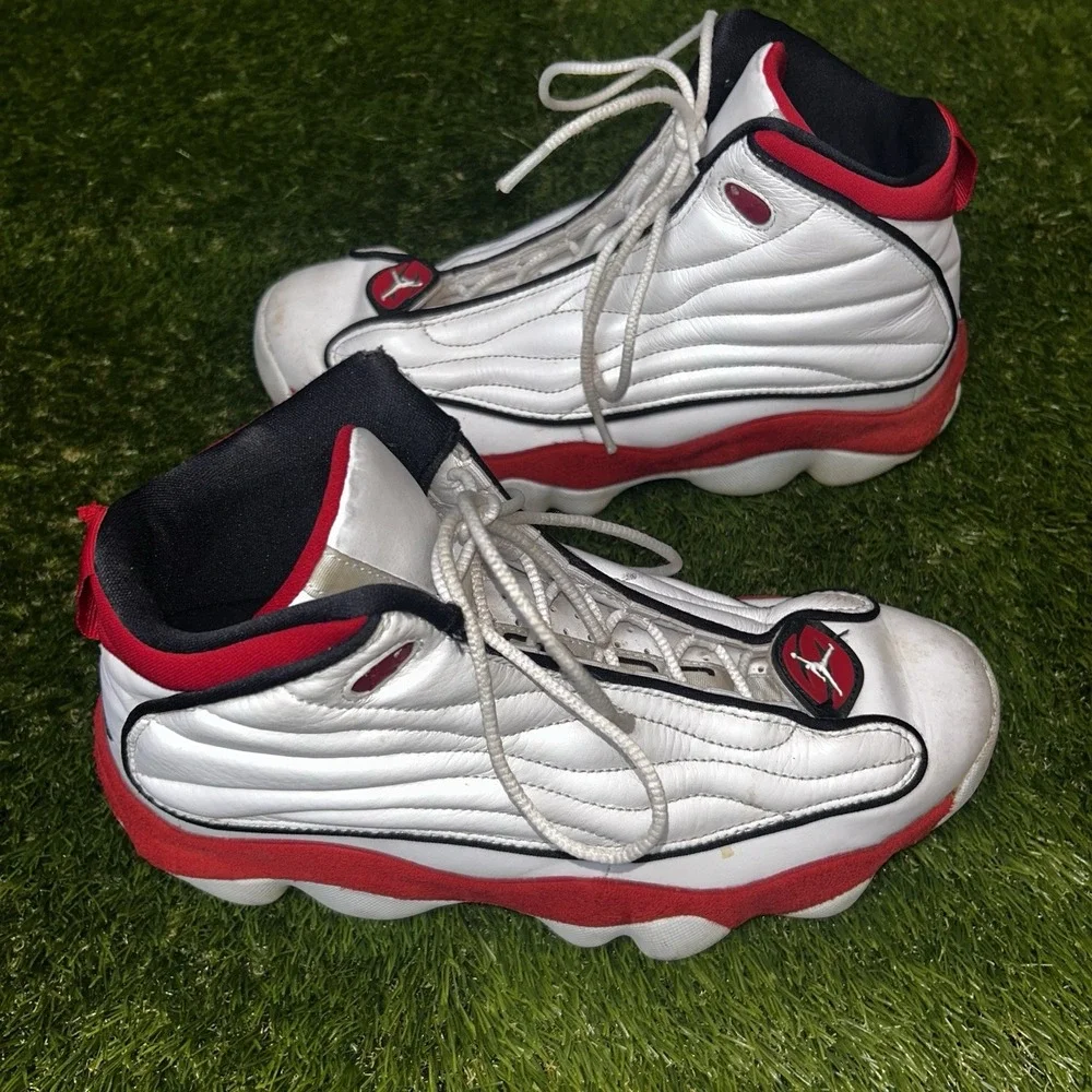 Jordan Pro Strong White Gym‎ Red Black Mens Basketball Shoes DC8418-101 Size 8